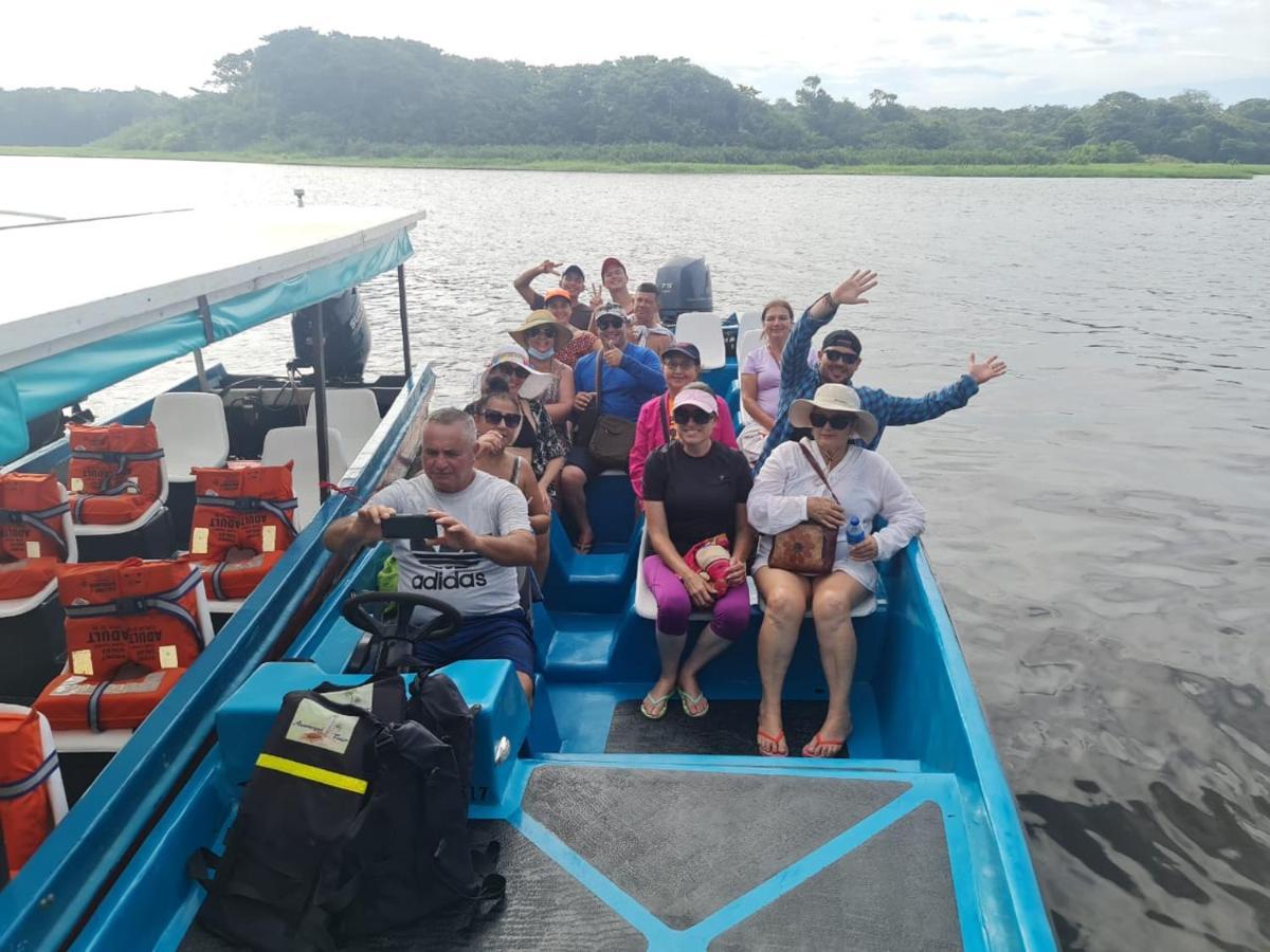 Cabinas El Muellecito Tortuguero Exteriör bild