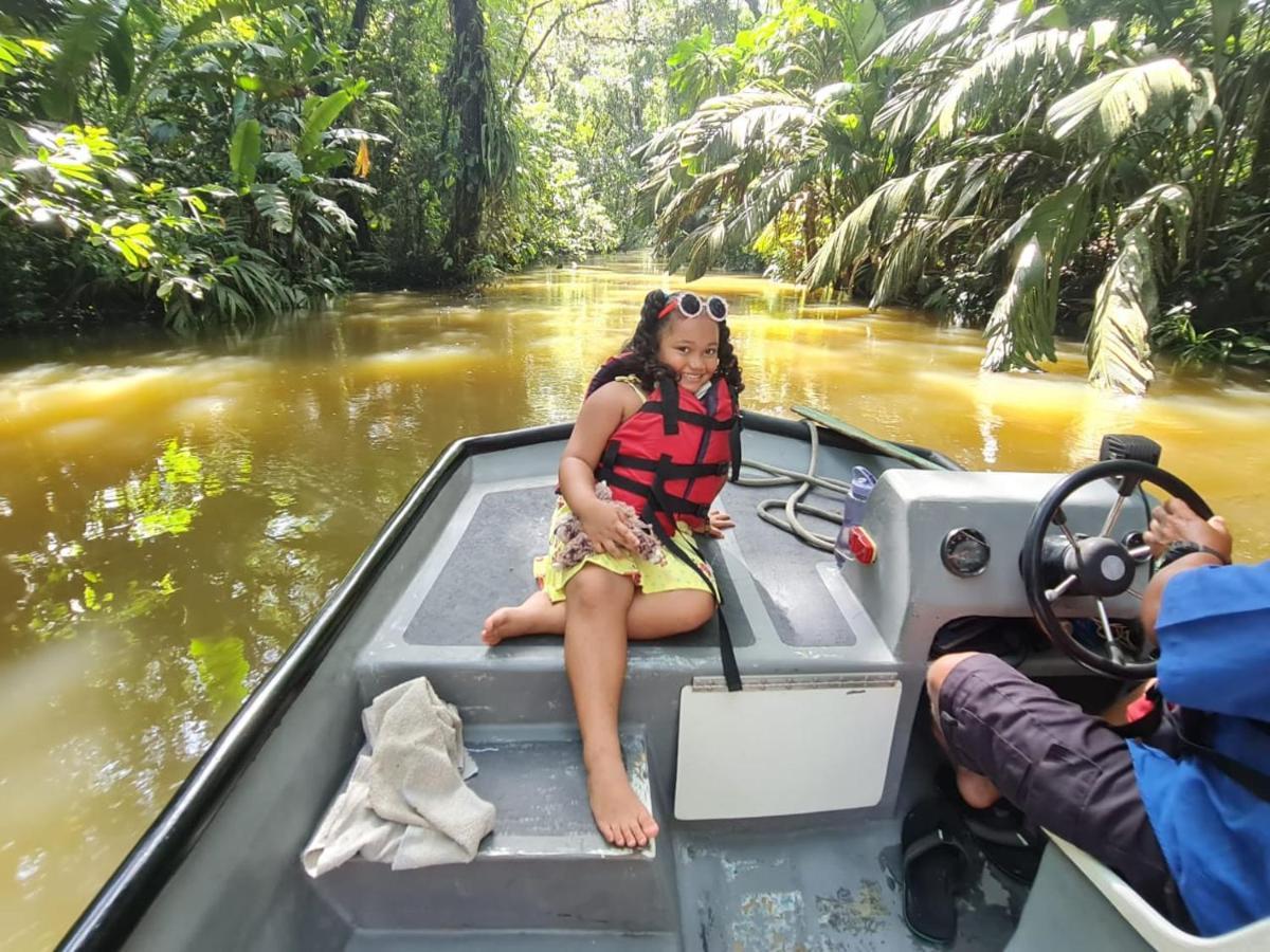 Cabinas El Muellecito Tortuguero Exteriör bild